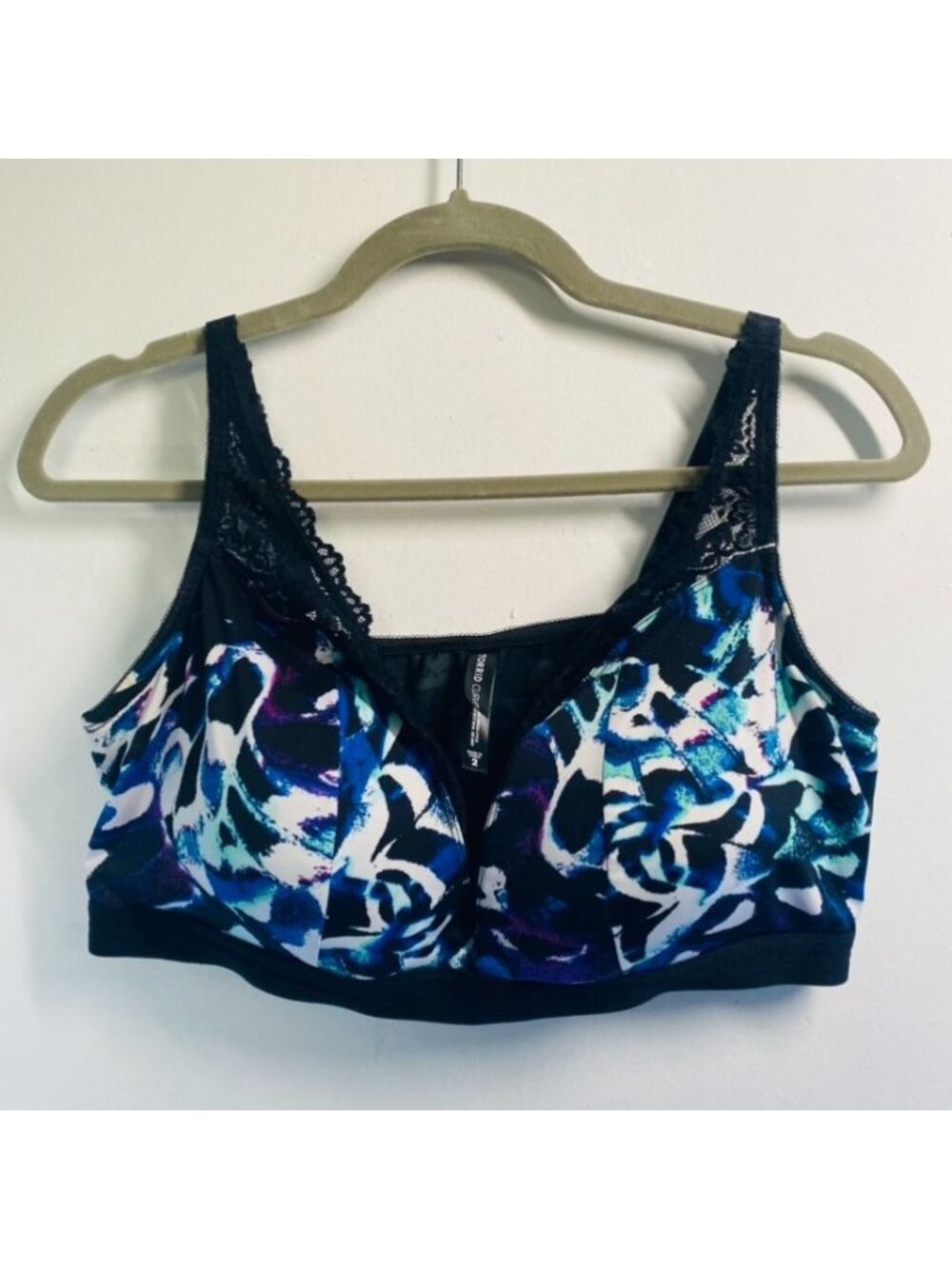 Torrid Curve Size 2 Wire-Free Bralette With Lace Straps & Abstract Print